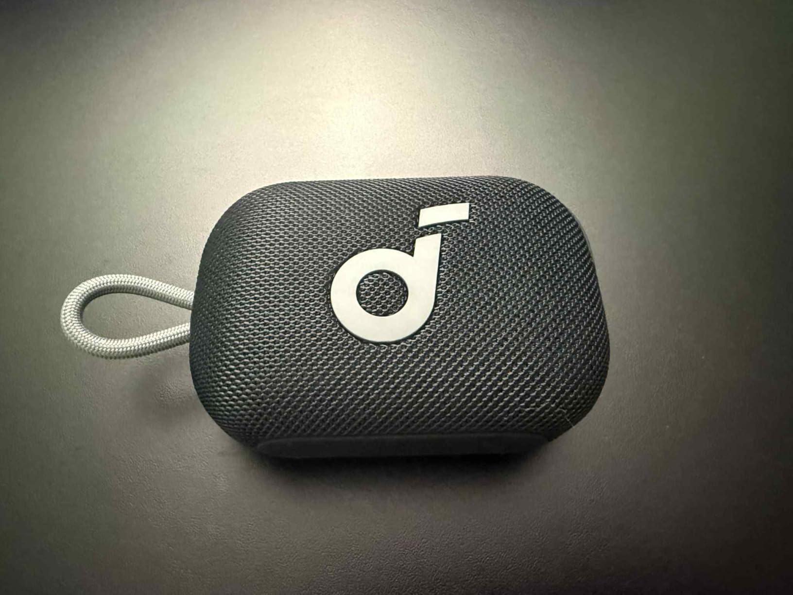 Soundcore Select 4 Go Bluetooth Shower Speaker by Anker, IP67 Waterproof/Dustproof, Ultra-Portable Speaker, Wireless, 20H Playtime, Floatable, Powerful Sound, Electronics for Outdoors/Home/Travel - Customer Photo 2