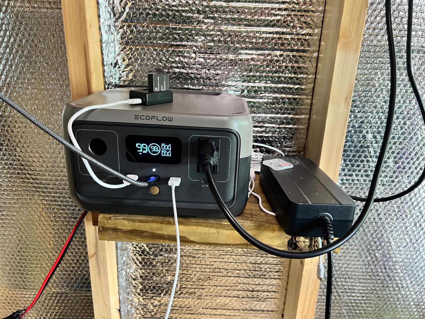 EF ECOFLOW Portable Power Station RIVER 3, 245Wh LiFePO4 Battery Power Station, 1Hr Fast Charging, 300W/X-Boost 600W Solar Generator for Outdoor/Camping/RVs/Home Use (Solar Panel Optional) customer photo 2