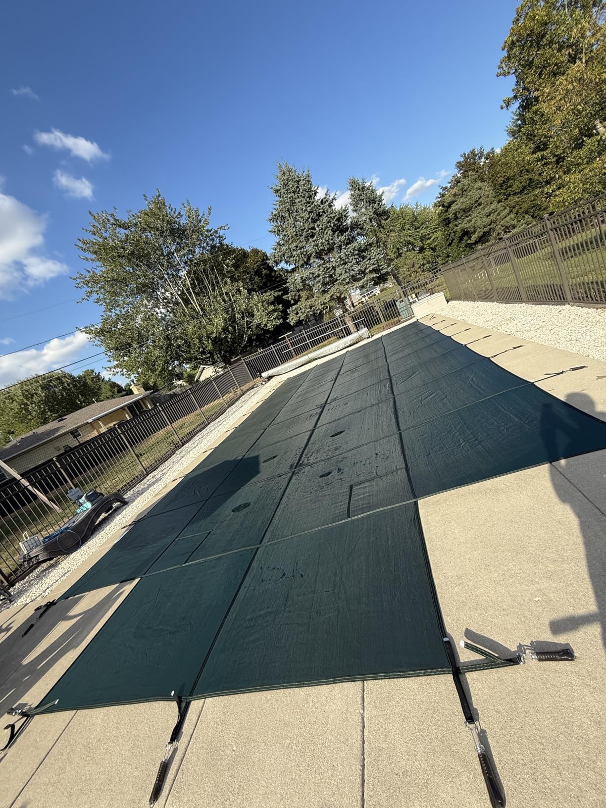 VEVOR Pool Safety Cover 18' x 36' Rectangle, Safety Pool Covers Green Mesh, 15-Year Warranty, Triple Stitched, MAX Strength Winter Safety Cover for Children & Pets Customer Review VEVOR Pool Safety Cover 18' x 36' Rectangle, Safety Pool Covers Green Mesh, 15-Year Warranty, Triple Stitched, MAX Strength Winter Safety Cover for Children & Pets - Customer Photo 1