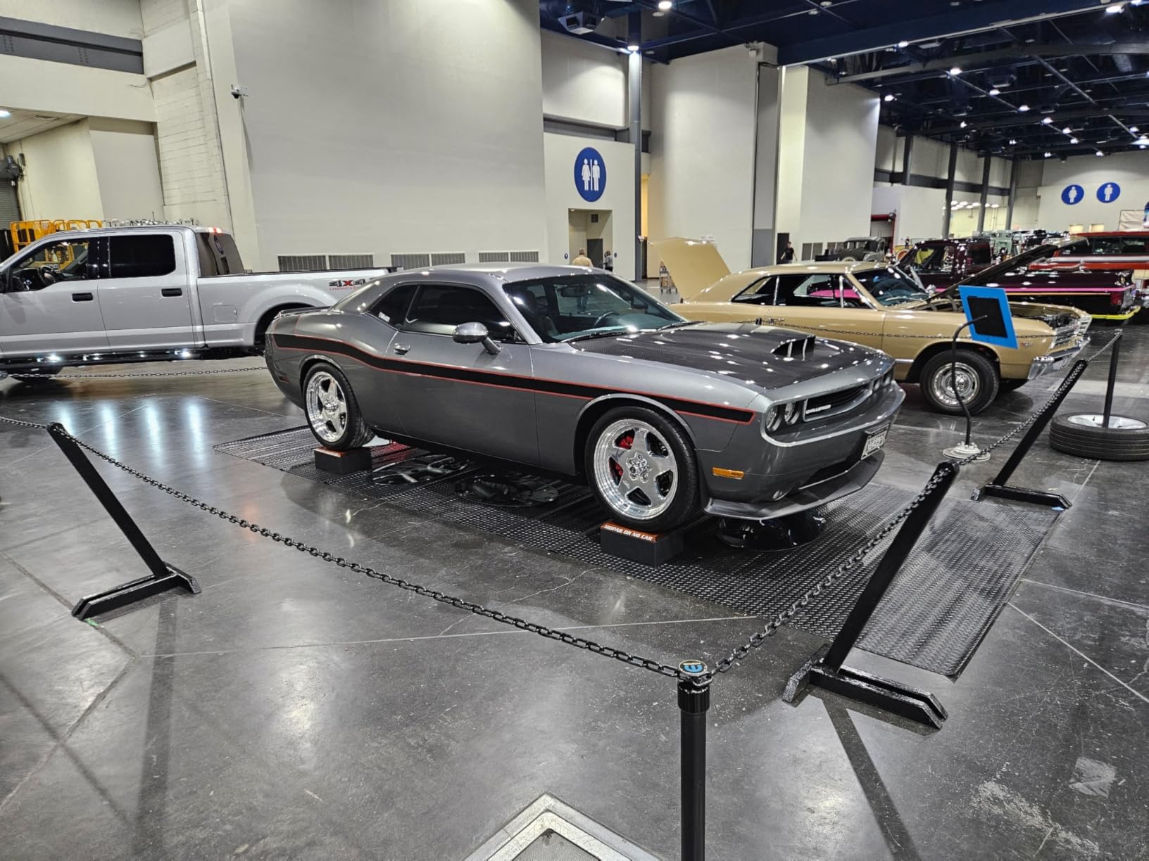 TUFFIOM 7.5x17 FT Garage Floor Mat, Coin Plate Sheet PVC Roll for Under Car Parking Protect, RV Trailer Flooring, Water/Stain Resistant Floor Runner Customer Review TUFFIOM 7.5x17 FT Garage Floor Mat, Coin Plate Sheet PVC Roll for Under Car Parking Protect, RV Trailer Flooring, Water/Stain Resistant Floor Runner - Customer Photo 1