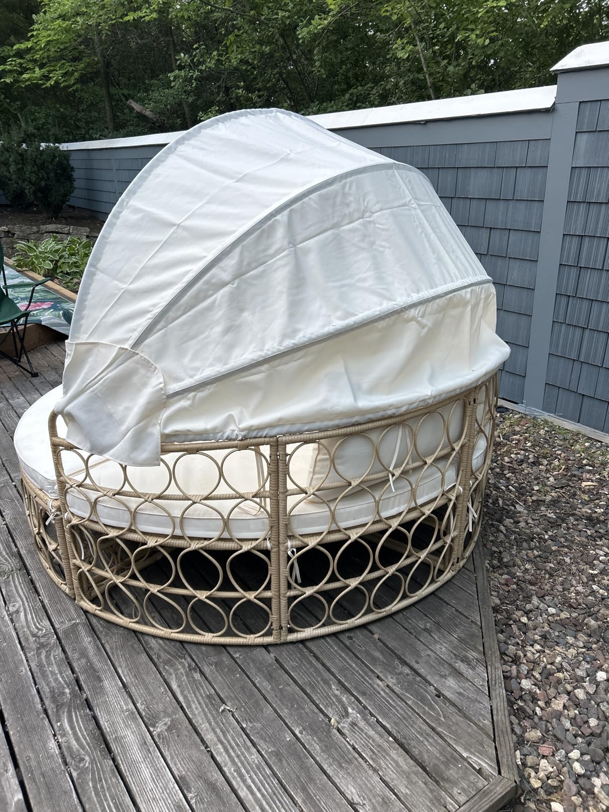 RELAX4LIFE Round Outdoor Daybed with Canopy - Wicker Rattan Sectional Sofa Sunbed w/Washable Cushions & 2 Pillows, Modular Conversation Lounger Seating Furniture for Backyard Poolside, Patio Day Bed Customer Review RELAX4LIFE Round Outdoor Daybed with Canopy - Wicker Rattan Sectional Sofa Sunbed w/Washable Cushions & 2 Pillows, Modular Conversation Lounger Seating Furniture for Backyard Poolside, Patio Day Bed - Customer Photo 1