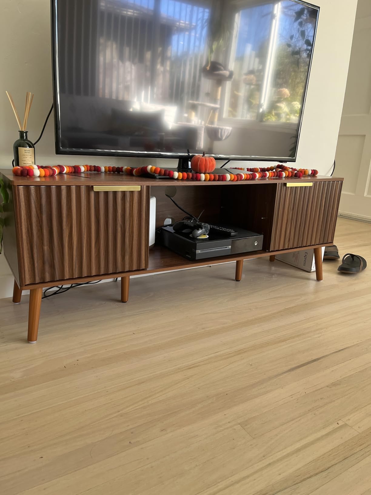 TV Stand for Living Room, Mid Century Modern Entertainment Center for 55/60 inch TVs, TV Console with Fluted Door Cabinets and Open Shelves, for Bedroom, Walnut - Customer Photo 2