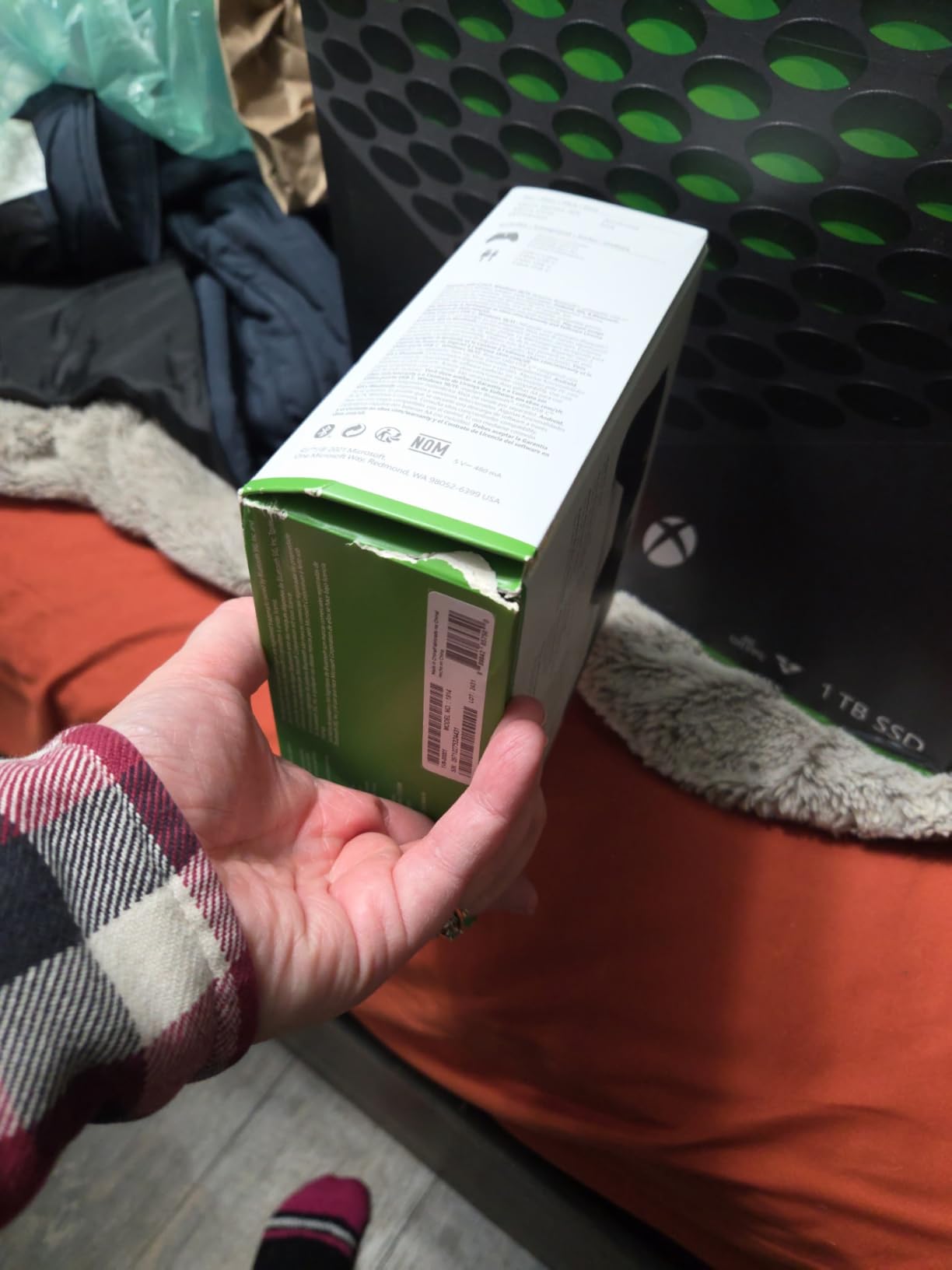 Microsoft RRT-00001 Xbox Series X 1TB SSD Gaming Console with Dual Controllers Bundle with 3 YR CPS Enhanced Protection Pack - Customer Photo 2