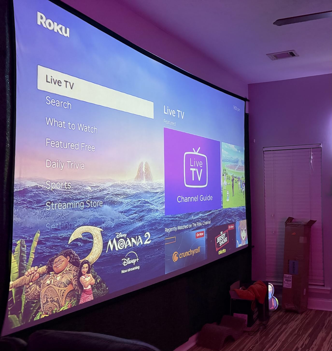 2000 ANSI 4K Full HD Projector with WiFi and Bluetooth, HAPPRUN Movie Home Theater with Auto Focus, 300'' Display for Indoor/Outdoor, Smart Proyector Compatible with Phone/TV Stick/PC/PS5 - Customer Photo 2