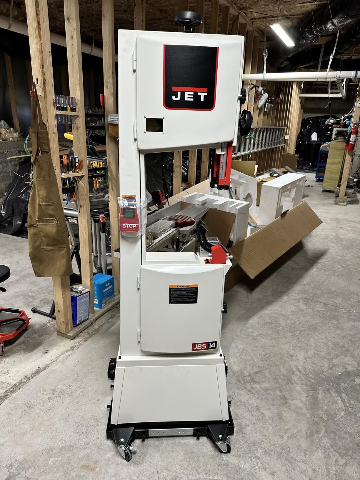 JET Black 14-Inch Woodworking Bandsaw, 1-3/4 HP, 115/230V 1Ph (JWBS-14SFX-BLK) - Customer Photo 2