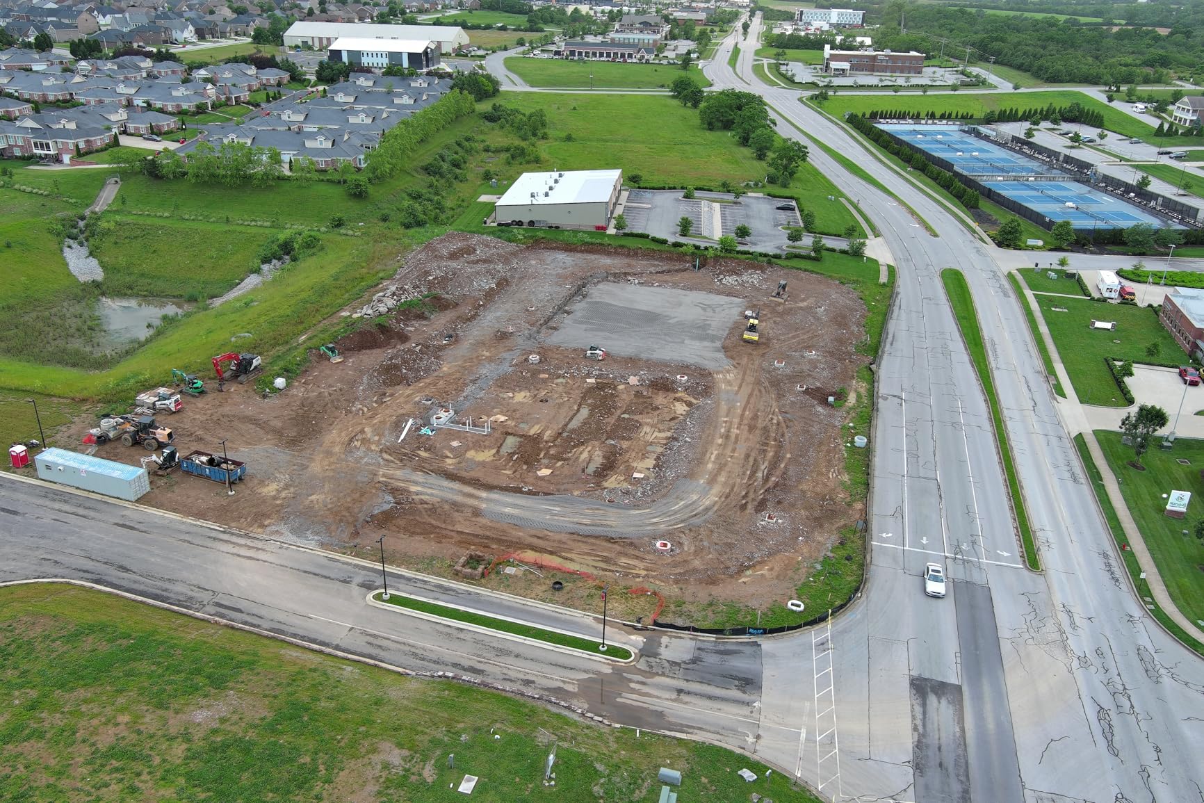 Autel Robotics EVO II PRO RTK V3, Real-time Centimeter-Level Positioning, Remote ID, S-ony 1'' 6K/30fps HDR Camera, GNSS Base Station & PPK Support, 38 Minutes, 15KM Transmission, for Mapping/Photogrammetry/Urban Planning/Searching - Customer Photo 2