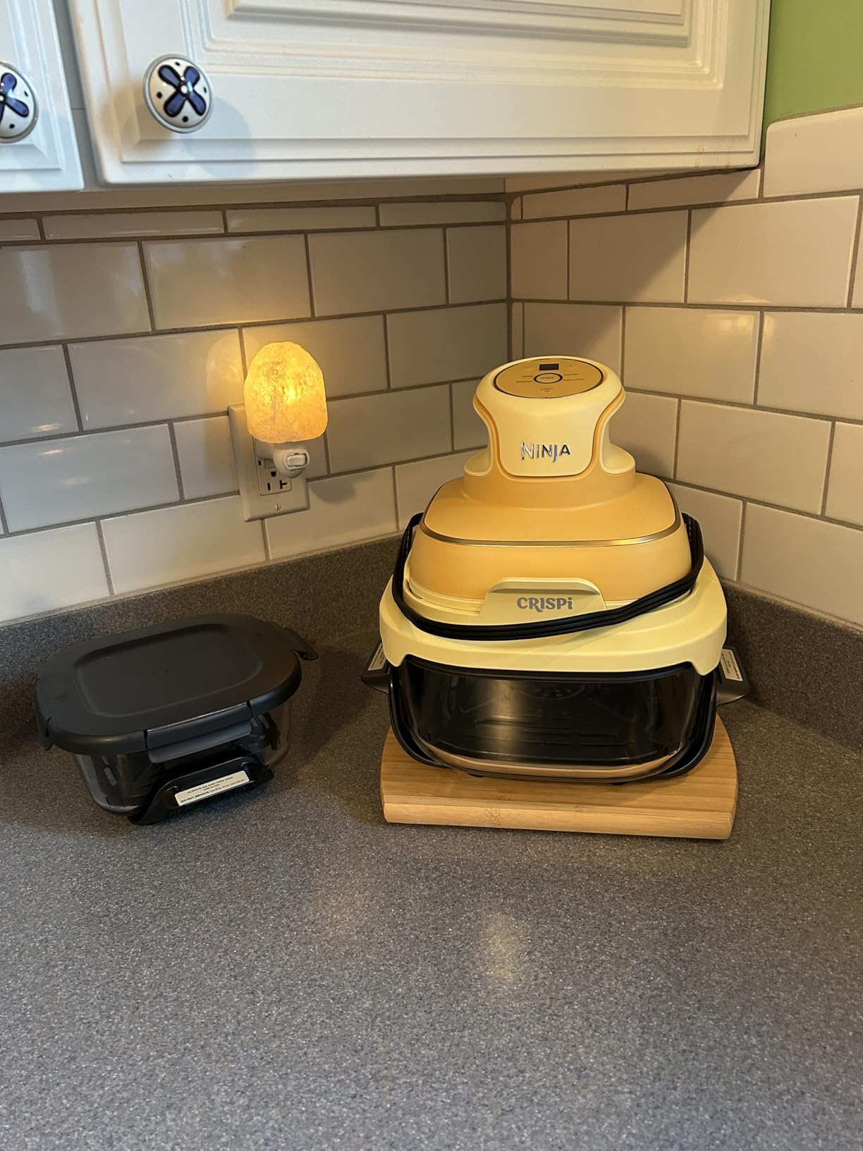 Ninja Crispi 4-in-1 Glass Air Fryer | 450°F | Non-Toxic | 4QT & 6-Cup Glass Containers w/Lids | Microwave, Freezer, Dishwasher Safe | Max Crisp, Air Fry, Bake, Recrisp | Green | FN101SG - Customer Photo 2