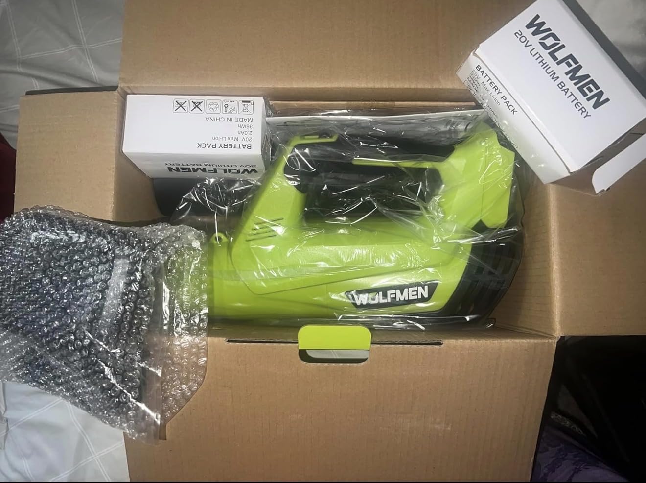 Leaf Blower, Electric Cordless Leaf Blower with 2 Batteries and Charger, 2 Speed Mode, Lightweight Cordless Blower for Blowing Leaves, Patio Cleaning, Blowers for Lawn Care and Dust - Customer Photo 2