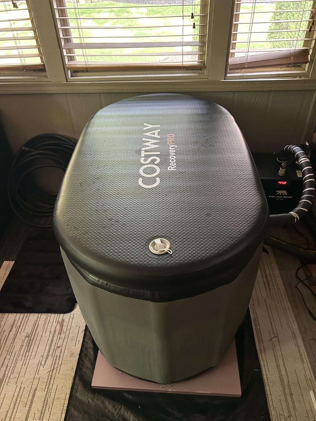 COSTWAY XL 129 Gal Oval Ice Bath Tub with Cover, Portable Outdoor Inflatable Cold Plunge Tub with Backpack, Pump, for Cold and Therapy, Compatible with Water Chillers, Grey - Customer Photo 3