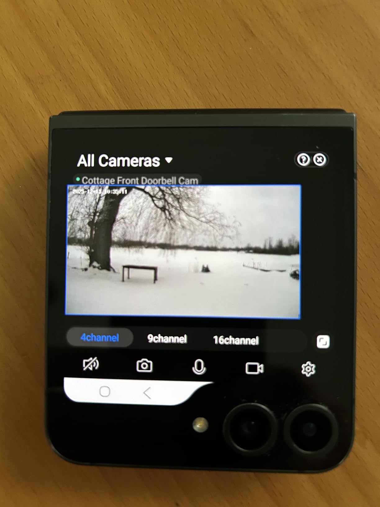 SAMSUNG Galaxy Z Flip 6 Factory Unlocked SM-F741U1 (Renewed) (Crafted Black, 512GB) - Customer Photo 1