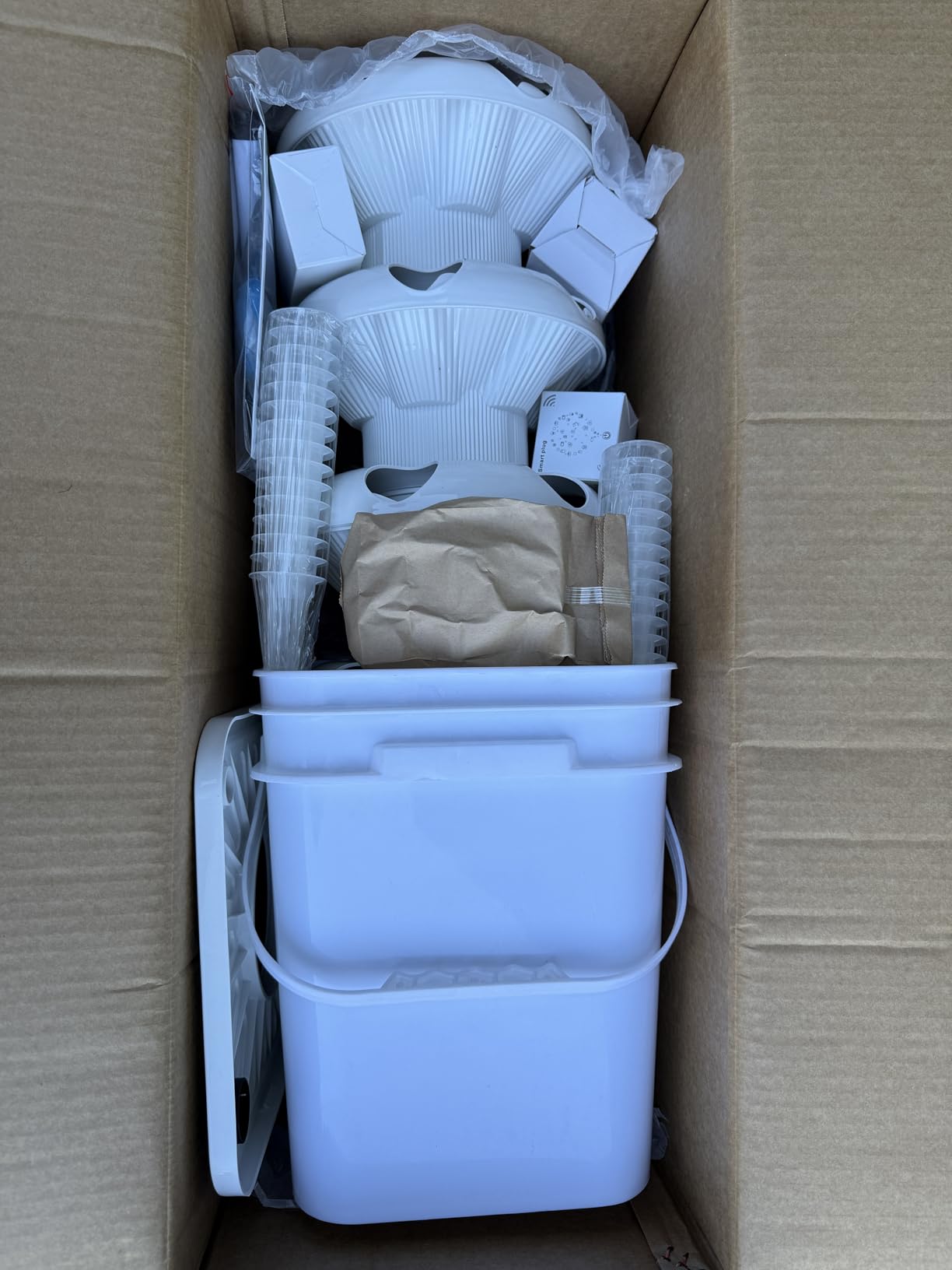 SJZX Hydroponics Growing System Kit, 5-Layer Hydroponic Tower, 30 Planting Holes, Space-Saving Vertical Gardening System, Suitable for Both Indoor and Outdoor use Germination Kits - Customer Photo 1