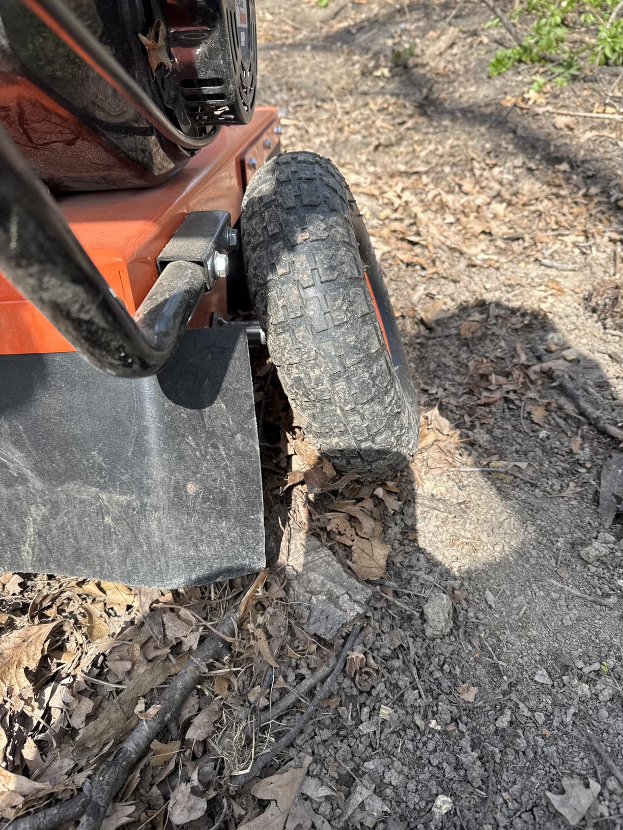 SuperHandy Gas-Powered Stump Grinder with 9HP Engine, Direct Belt Drive, 12-Inch Cutting Depth, 6 Durable Carbide Teeth – Compact and Lightweight - Customer Photo 2