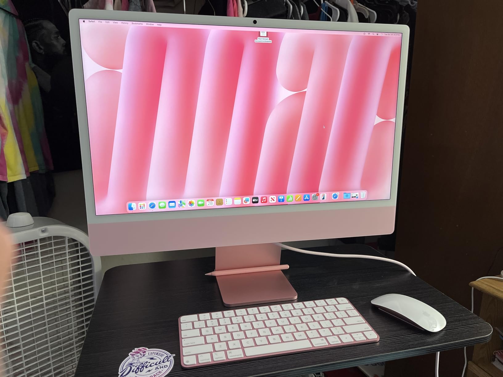 2024 iMac All-in-One Desktop Computer with M4 chip with 8-core CPU and 8-core GPU: Built for Apple Intelligence, 24-inch Retina Display, 16GB Unified Memory, 256GB SSD Storage; Silver - Customer Photo 1