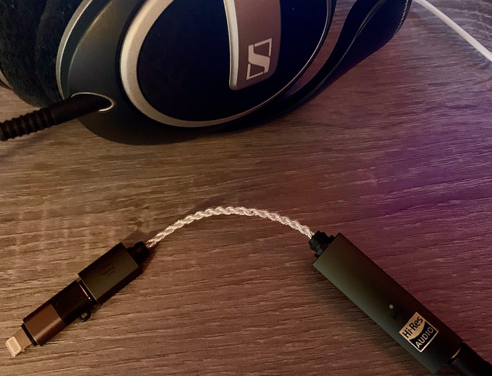 iFi Audio Go Link Max - Portable Headphone Amp/DAC Dongle USB-C to 3.5/4.4mm - Plug and Play Hi-res Audio with Dynamic Range Enhancement - PCM 384kHz/DSD256 - Customer Photo 1