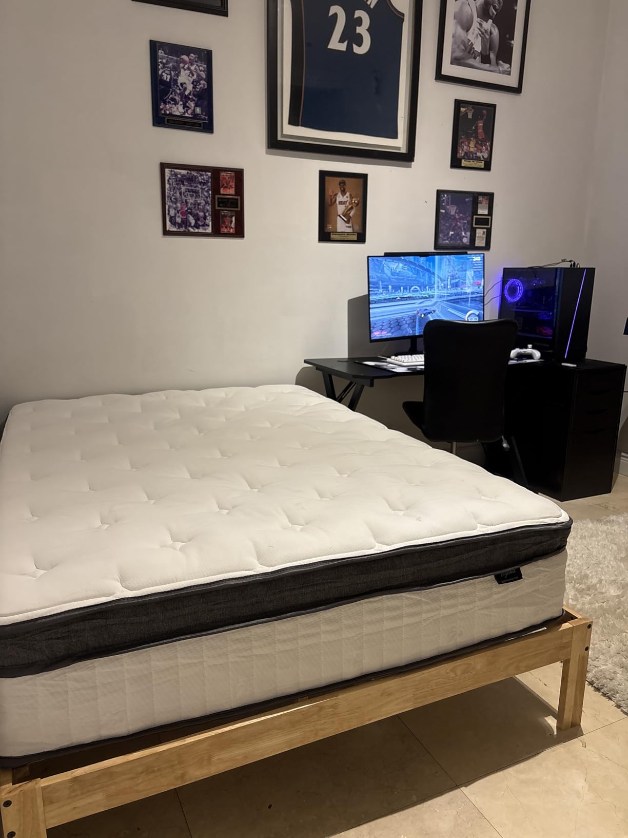 Queen Mattress, 14 Inch Innerspring Hybrid Mattress in a Box with Gel Memory Foam, Individually Wrapped Encased Coil Pocket Spring Mattresses, Pressure Relief, Medium Firm Support - Customer Photo 1
