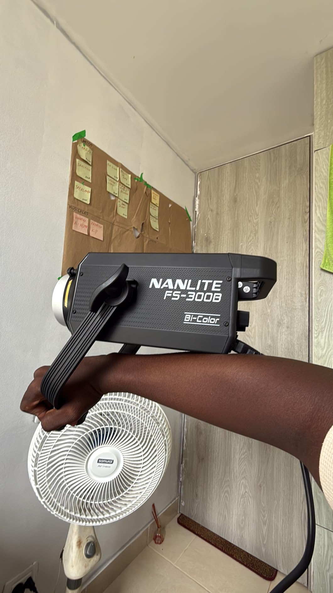Nanlite FS-300B 300W Bi-Color LED Spotlight-2700K-6500K Adjustable CRI 96, App Control, Led Video Light Bowens Mount for Photography/Videography/YouTube/TikTok Content Creation & Live Streaming Customer Review Nanlite FS-300B 300W Bi-Color LED Spotlight-2700K-6500K Adjustable CRI 96, App Control, Led Video Light Bowens Mount for Photography/Videography/YouTube/TikTok Content Creation & Live Streaming - Customer Photo 1