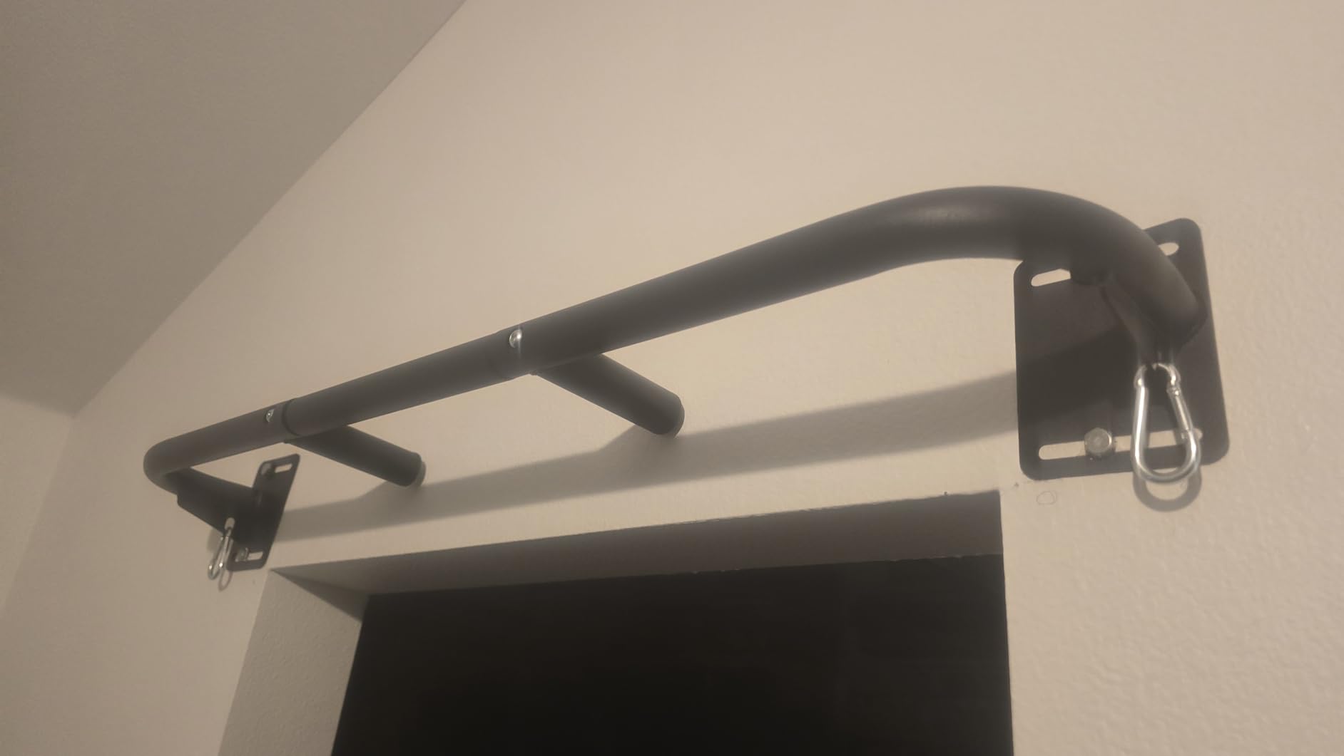 Fitarc Joist Mount Pull Up Bar, Wall Chin Up Bar Ceiling Mount, Heavy Duty Steel Construction, Home Gym Equipment -Patent Pending - Customer Photo 2