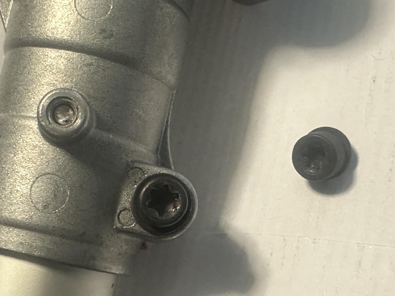 Husqvarna 122RJ Brushcutter, Multi-Purpose Gas Brush Cutter Tool with String Trimmer Head and Grass Blade, Includes Adjustable Harness for Additional Support, 970732503 - Customer Photo 2