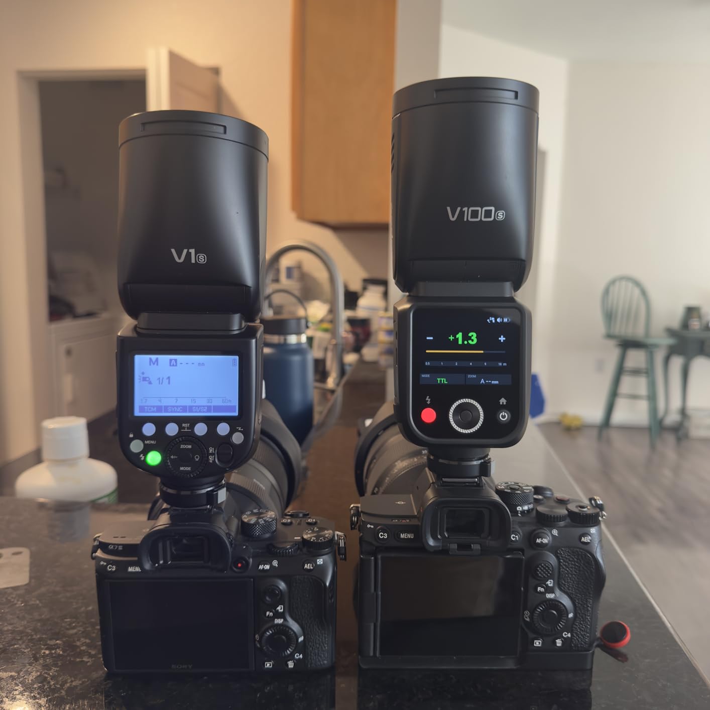 GODOX V100 C Godox Flash for Canon - 100Ws TTL Flash for Canon EOS Cameras, Touchscreen Control, 400-Full-Power-Flashes, 1.7s Recycle Time, 2.4G Wireless with External-Flash Customer Review GODOX V100 C Godox Flash for Canon - 100Ws TTL Flash for Canon EOS Cameras, Touchscreen Control, 400-Full-Power-Flashes, 1.7s Recycle Time, 2.4G Wireless with External-Flash - Customer Photo 1