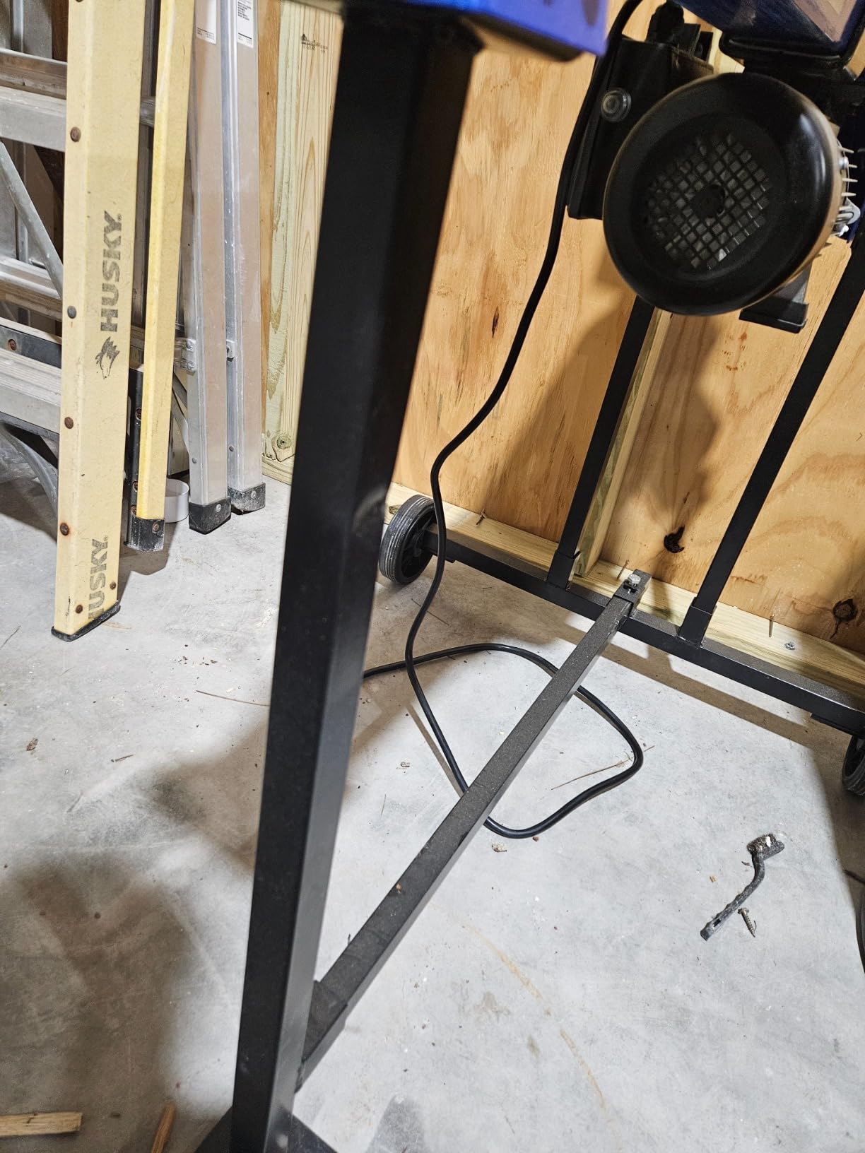 BILT HARD 35-Ton Horizontal/Vertical Gas Powered Hydraulic Full Beam Log Splitter with 301cc OHV Engine, 2