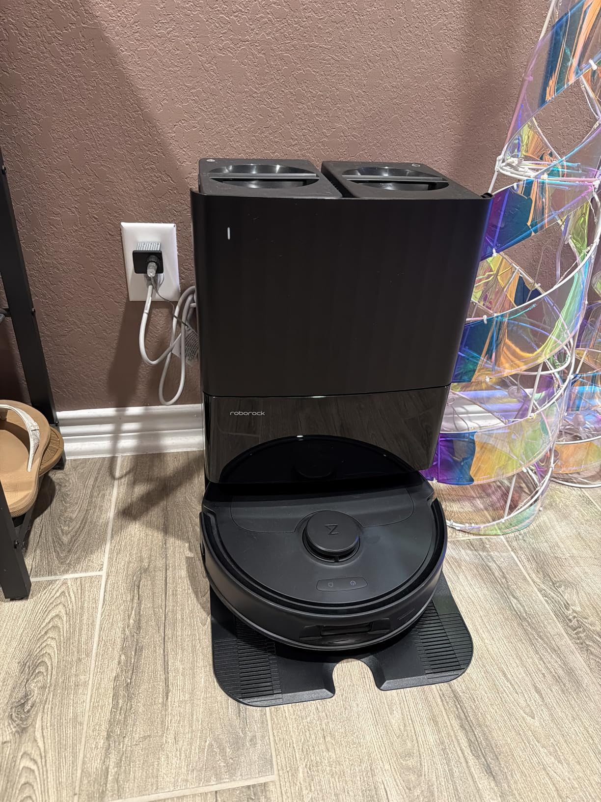 roborock Qrevo Series Robot Vacuum and Mop, 8000Pa Suction, Upgraded from Qrevo S, Anti-Tangle Brushes, Smart Obstacle Avoidance, Auto Mop Washing, All-in-One Dock, 200RPM Spinning Mops, Black(QV 35A) - Customer Photo 3