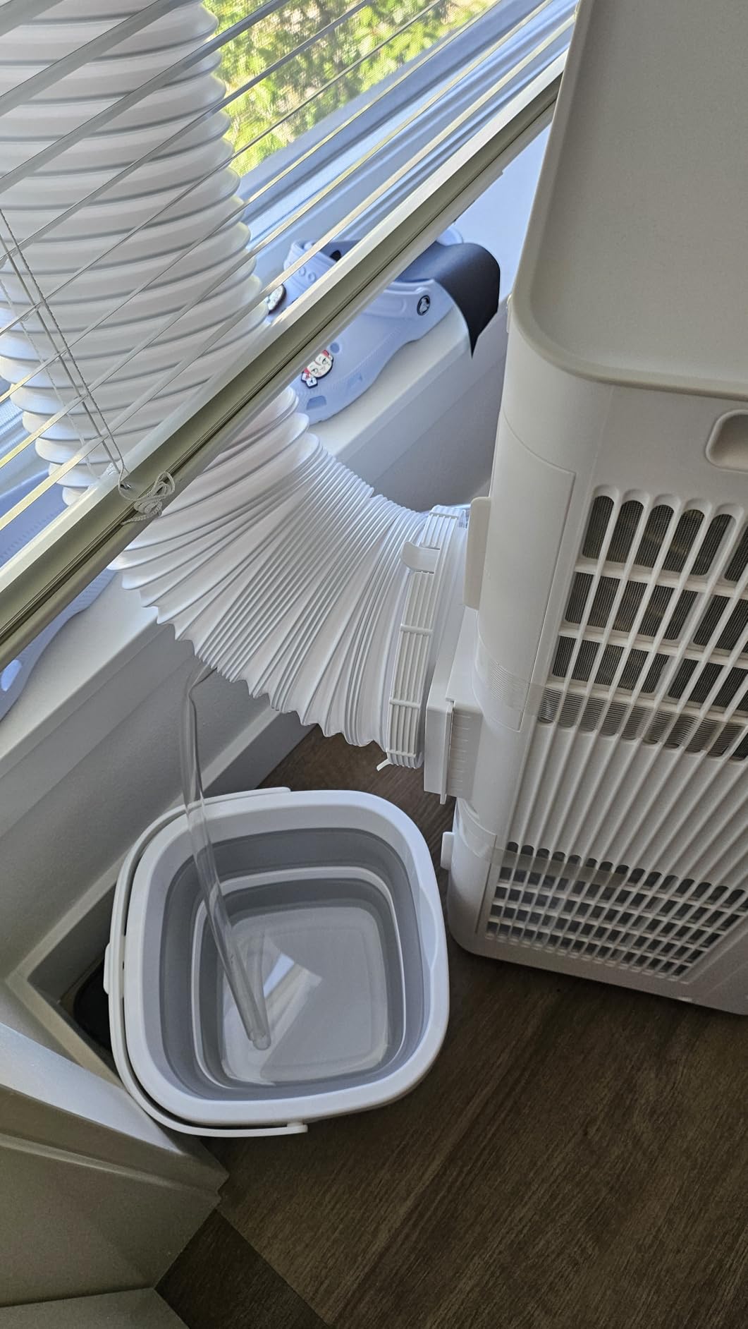 Midea 10,000 BTU ASHRAE (7,100 BTU SACC) Portable Air Conditioner, Smart Control, Cools up to 300 Sq. Ft., with Dehumidifier & Fan mode, Easy- to-use Remote Control & Window Installation Kit Included - Customer Photo 1