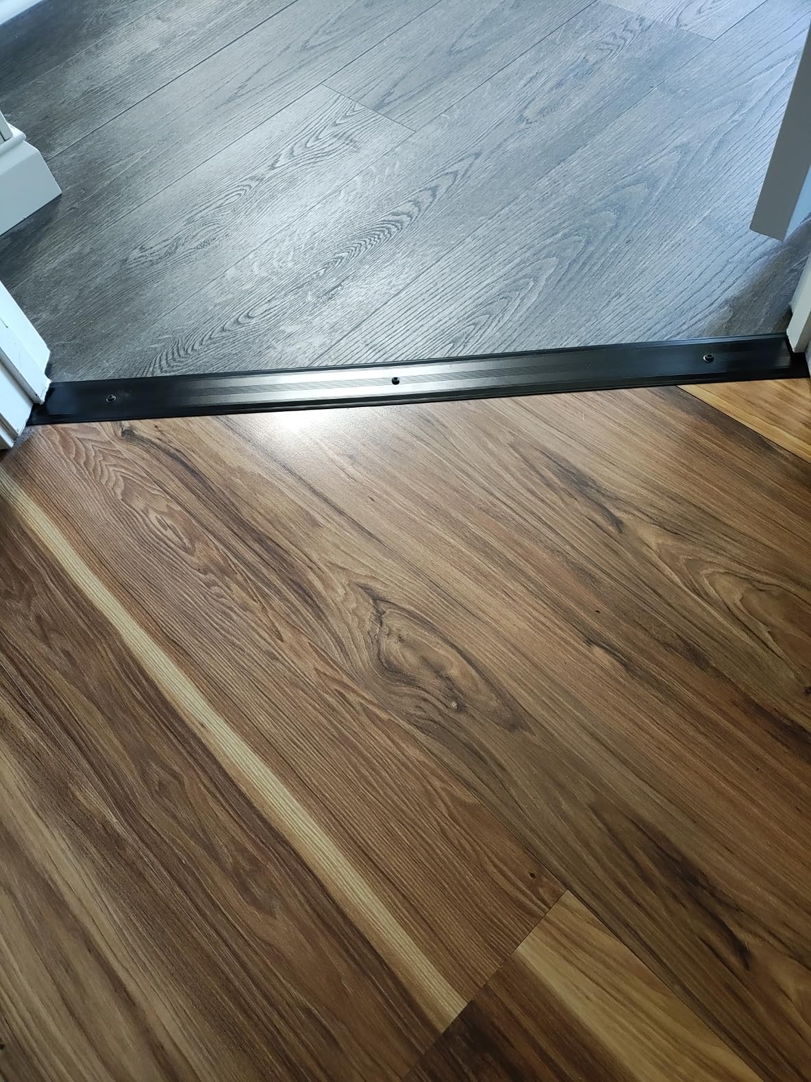 Jiekayi Aluminum Metal Door Threshold, Floor Transition Strip, 36'' L x 2.4'' W x 0.1'' H, Flat-Profile Threshold, Flooring Gaps Carpet Vinyl Wood, Stylish Doorway Transition Draft Protection (Black) - Customer Photo 1