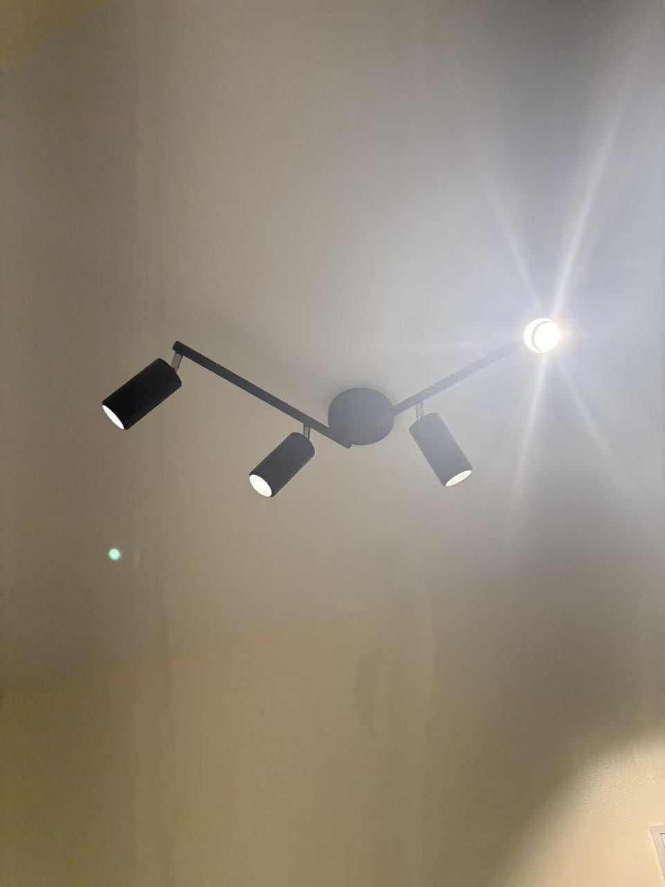 Ajbvp 5Color LED Track Lighting Kit 4 Lights Dimmable 48W Track Light,Zoomable 15/24/36/45/60 degree-2700K/3000K/3500K4000K/5000K,Track Lighting for Accent Task Kitchen,Lumen 4800 (Black) - Customer Photo 2