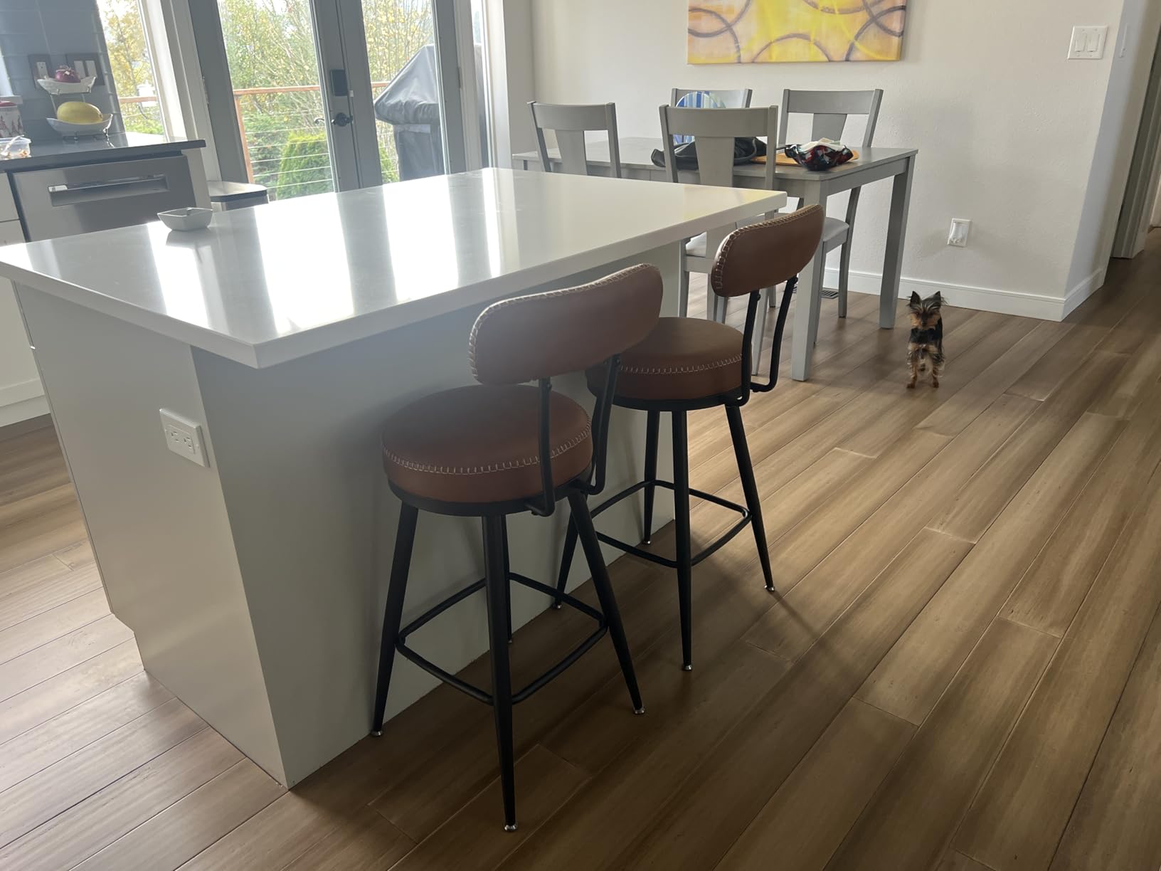 VASAGLE EKHO Collection - Bar Stools Set of 2, Swivel Counter Height Bar Stools with Back, Synthetic Leather with Stitching, Mid-Century Modern, 25.6-Inch Tall Barstools for Kitchen Bar, Cream White - Customer Photo 2