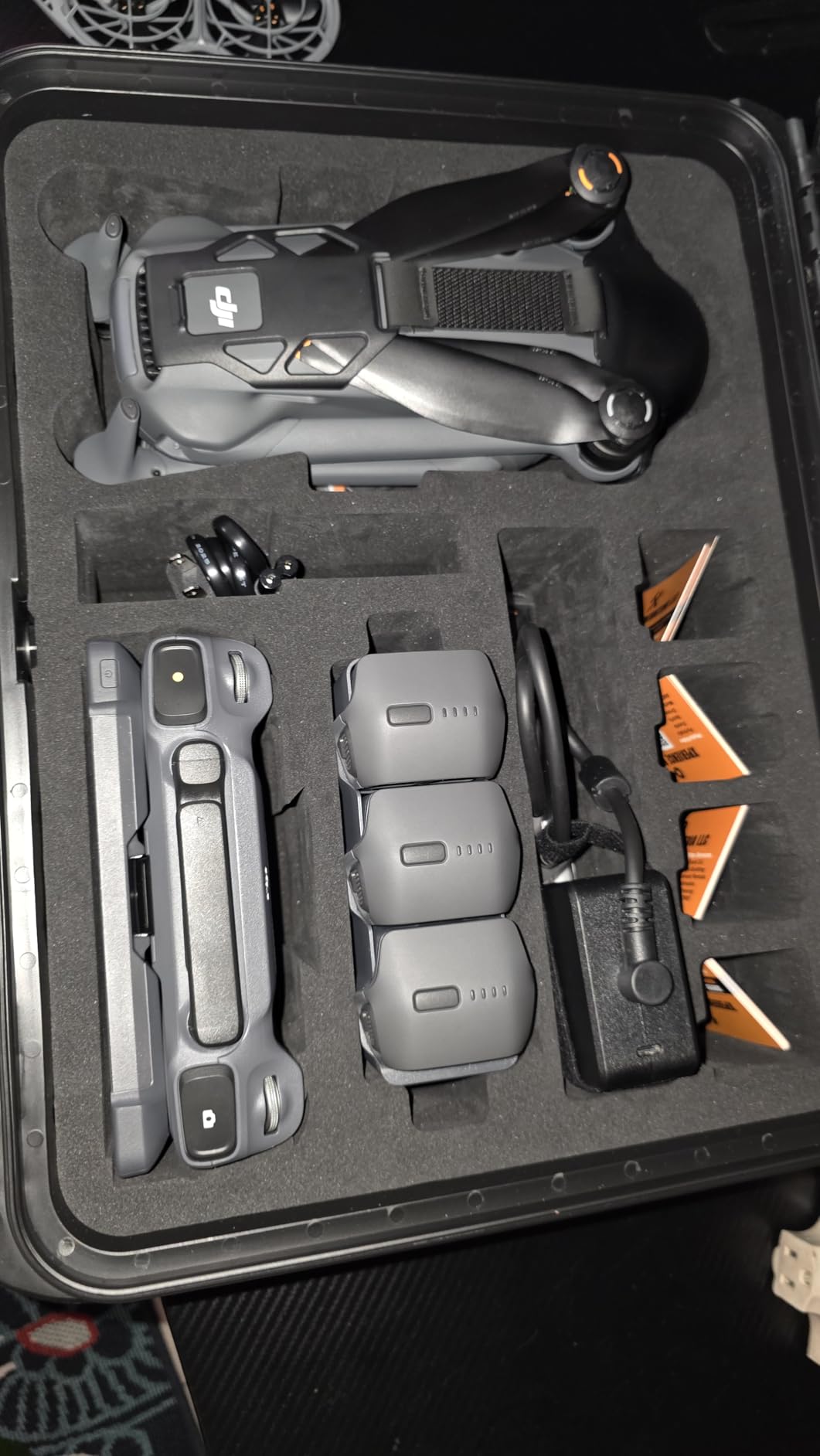 DJI Mavic 4 Pro Drone with DJI RC 2, Flagship Tri-Camera Drone with 100MP 4/3 CMOS Hasselblad Camera, for Professionals, 30km/18.6mi Video Transmission, 51-Min Max Flight Time - Customer Photo 1