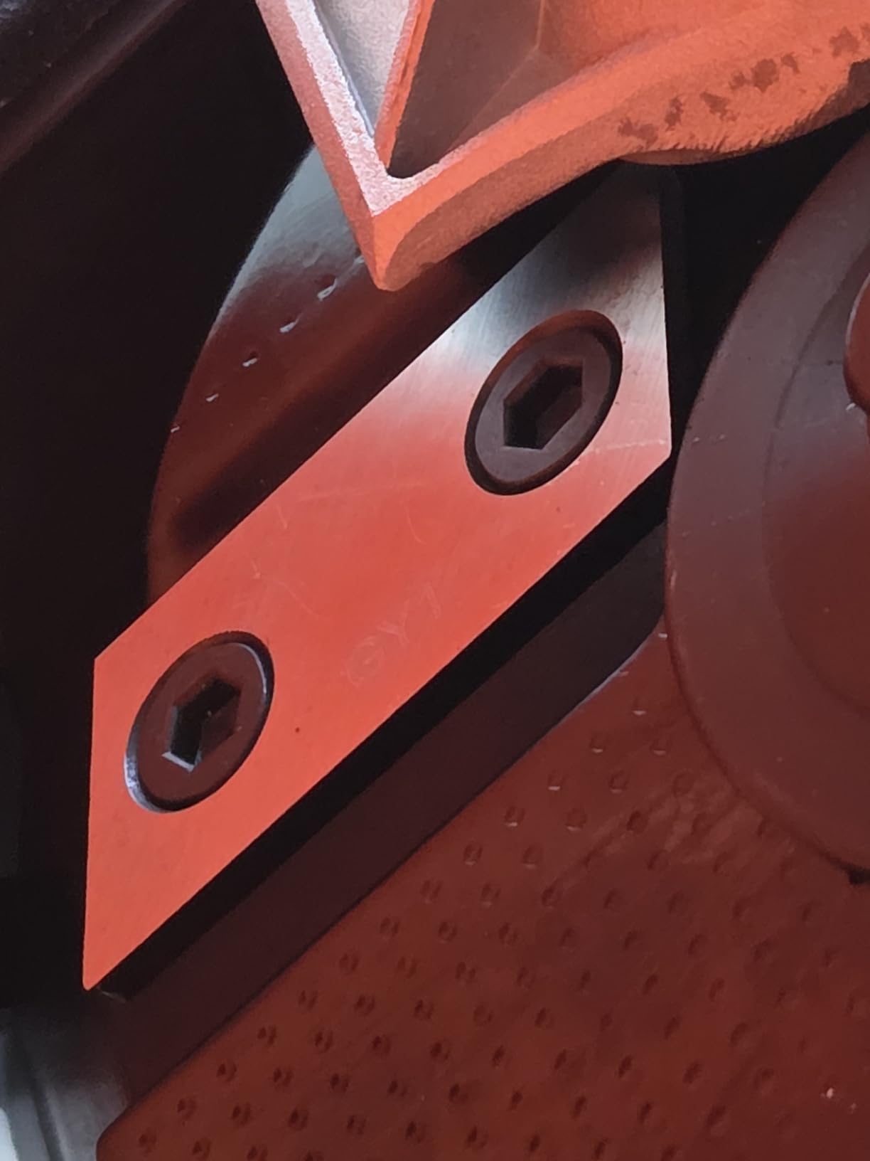 LawnMaster FD1503 Electric Wood Chipper Shredder 15-Amp 1.8-Inch Cutting Diameter Max 14:1 Reduction - Customer Photo 2