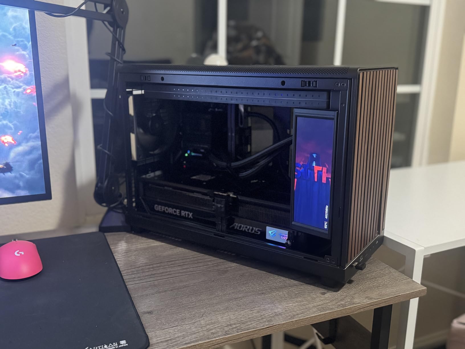 GIGABYTE GeForce RTX 5090 Gaming OC 32G Graphics Card, WINDFORCE Cooling System, 32GB 512-bit GDDR7, GV-N5090GAMING OC-32GD Video Card - Customer Photo 2
