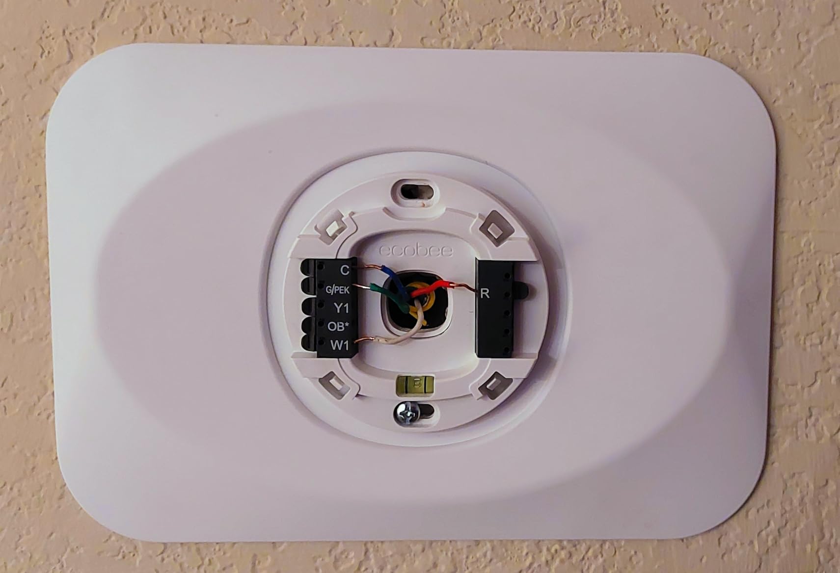 ecobee Smart Thermostat Essential - Energy Star Certified programmable Wi-Fi Thermostat - Works with Siri, Alexa, and Google Assistant - Customer Photo 2