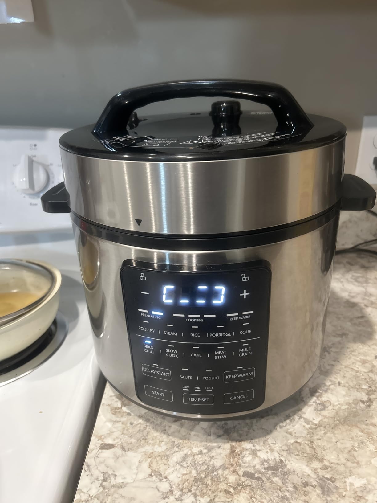 DUMOS 12-in-1 Electric Pressure Cooker 6 QT Stainless Steel Multi Cooker Electric for Pressure, Rice, Steamer, Yogurt Maker, Slow Cook,Meat Stew, Cake, Porridge, Multigrain, Sliver - Customer Photo 2