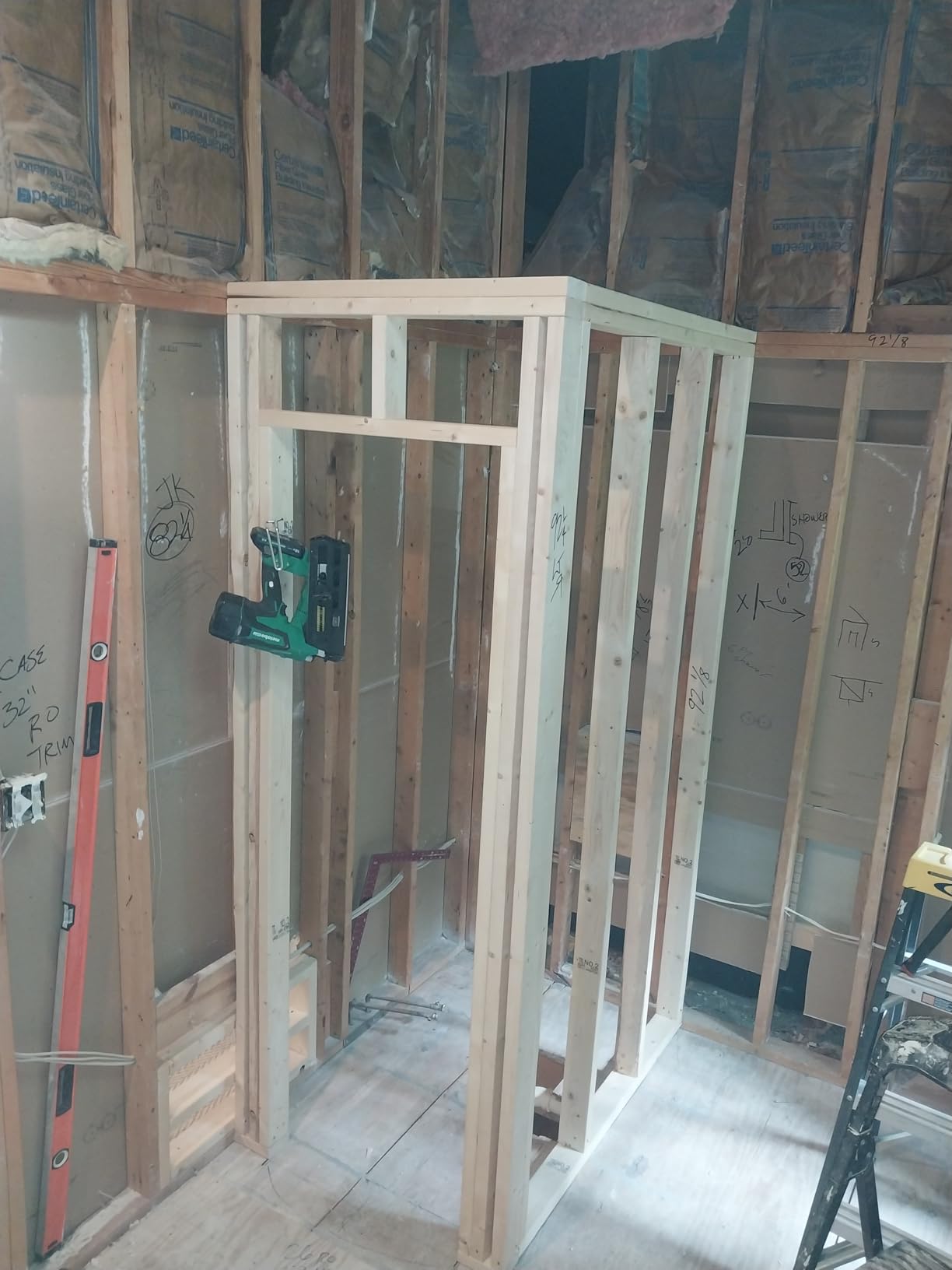 Metabo HPT 18V MultiVolt Cordless 21° Framing Nailer Kit, 3-1/2