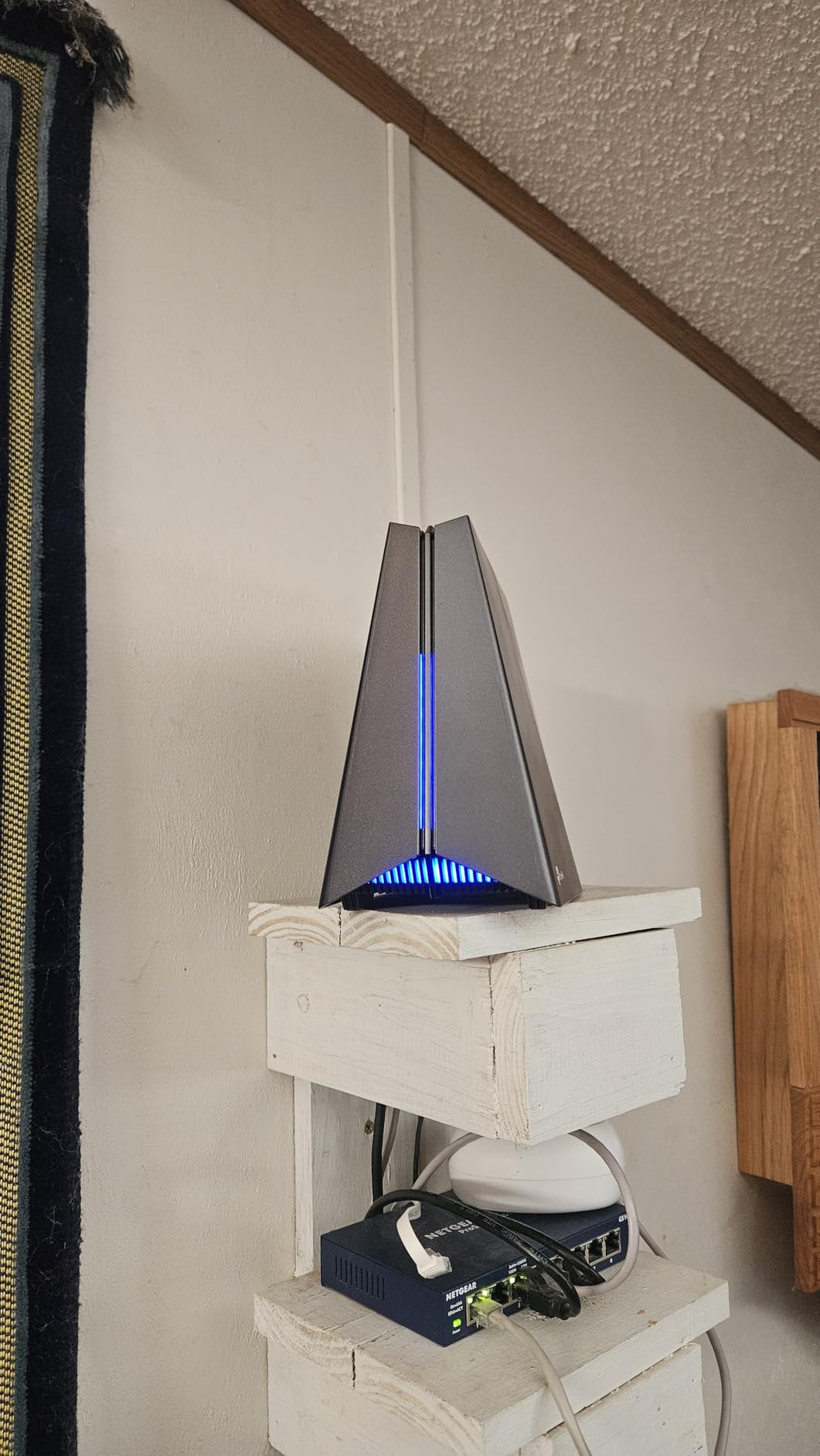 TP-Link Tri-Band BE11000 Wi-Fi 7 Gaming Router Archer GE650 | 6-Stream 11 Gbps supports 320MHz | 2×5G + 3×2.5G Ports USB 3.0 | Game Acceleration, Dedicated Gaming Port & Panel, RGB Lighting|HomeShield - Customer Photo 1