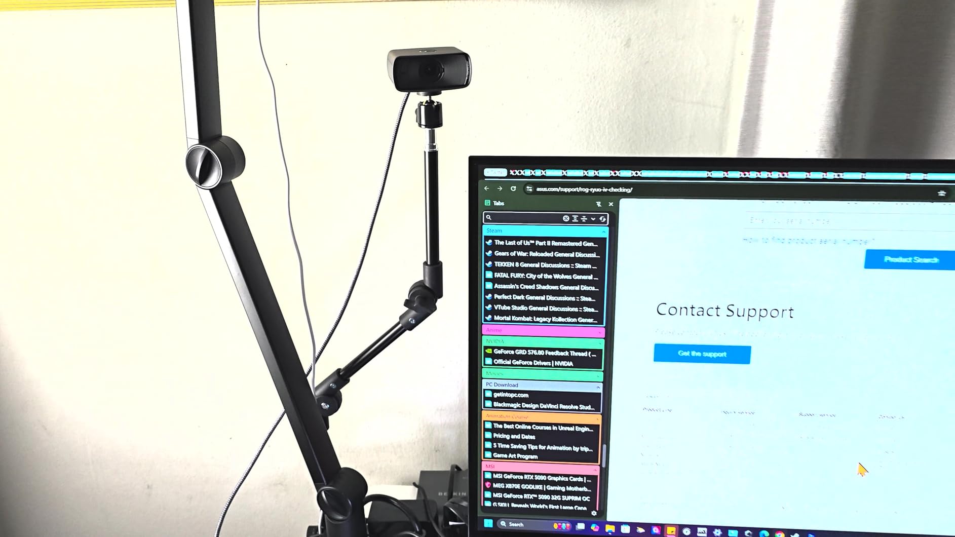 Elgato Facecam 4K - 4K60 Studio Webcam, DSLR-Like Control, Cinematic Effects, 49mm Lens Filters, HDR, Uncompressed Video, Optimized Focus Area | USB-C for PC & Mac - Customer Photo 5