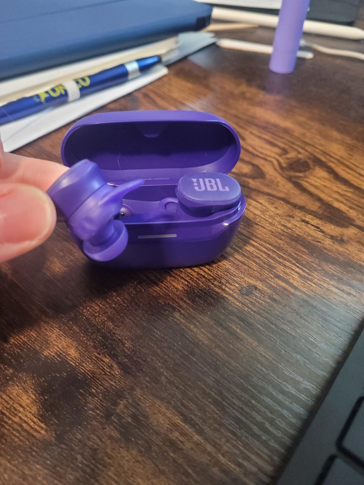 JBL Endurance Race 2 - Waterproof (IP68) Sports True Wireless Earbuds with 4 mics for Crisp, Clear Calls, JBL Pure Bass Sound, 48Hrs of Playback, Plus Speed Charging & Active Noise Cancelling (Black) - Customer Photo 2