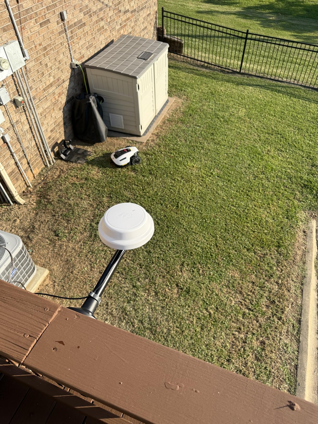 Mammotion YUKA Mini 500H Robotic Lawn Mower Reception 0.12 Acre, Max. 0.25 Acre, Ultrasense AI Vision+ RTK Positioning, Auto Mapping, App Control, 50% Slope, Cutting Height 2''~3.5'', 15 Mowing Zones - Customer Photo 1