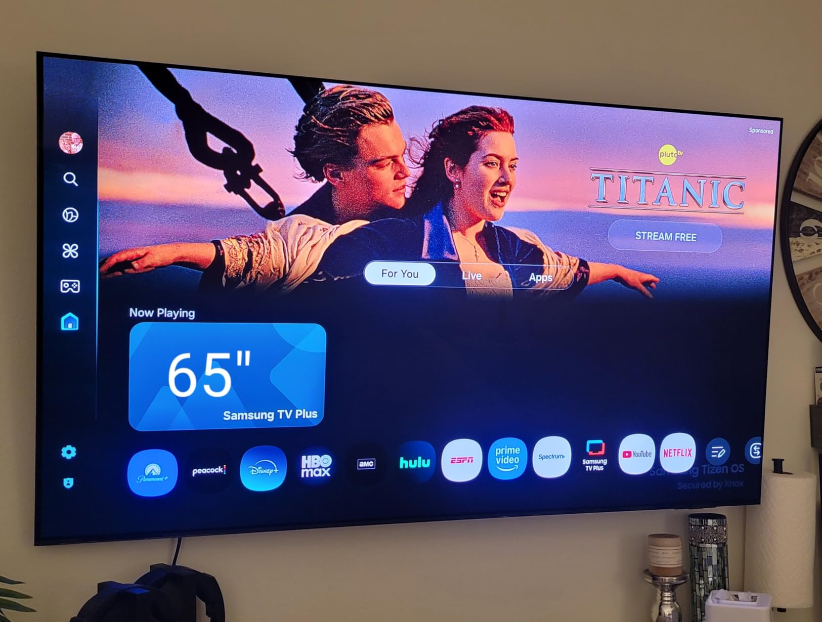 SAMSUNG 77-Inch Class OLED S95F 4K Glare Free Smart TV (2025 Model) NQ4 AI Gen3 Processor, OLED HDR Pro, Motion Xcelerator 164Hz, Dolby Atmos, Samsung Vision AI, Alexa Built-in - Customer Photo 2