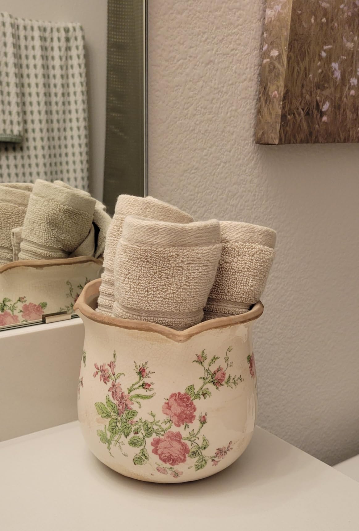 Tuscan Ceramic Plant Pots, 6.11 Inch Vintage Planters with Drainage Hole for Indoor Plants, Farmhouse Green Scroll Vase & Flower Pots, Home Kitchen Garden Decor, Plant Lover Gifts Customer Review Tuscan Ceramic Plant Pots, 6.11 Inch Vintage Planters with Drainage Hole for Indoor Plants, Farmhouse Green Scroll Vase & Flower Pots, Home Kitchen Garden Decor, Plant Lover Gifts - Customer Photo 2