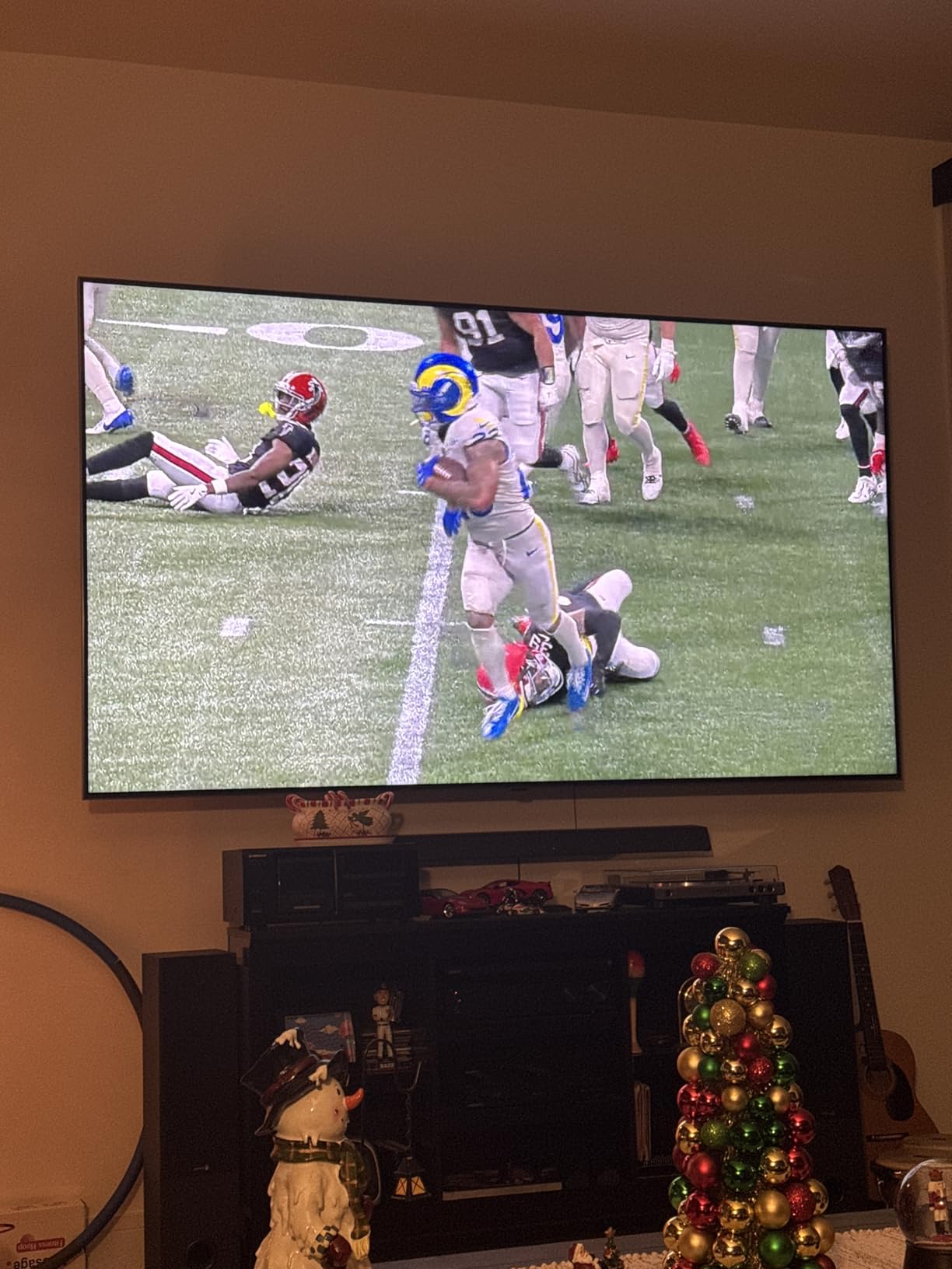 LG 55-Inch Class QNED evo AI QNED85A Series Mini LED 4K Smart TV w/AI Picture, AI Sound, HDR10, AI Super Upscaling 4K, Filmmaker Mode, Wow Orchestra, Alexa Built-in (55QNED85AUA, 2025) - Customer Photo 2