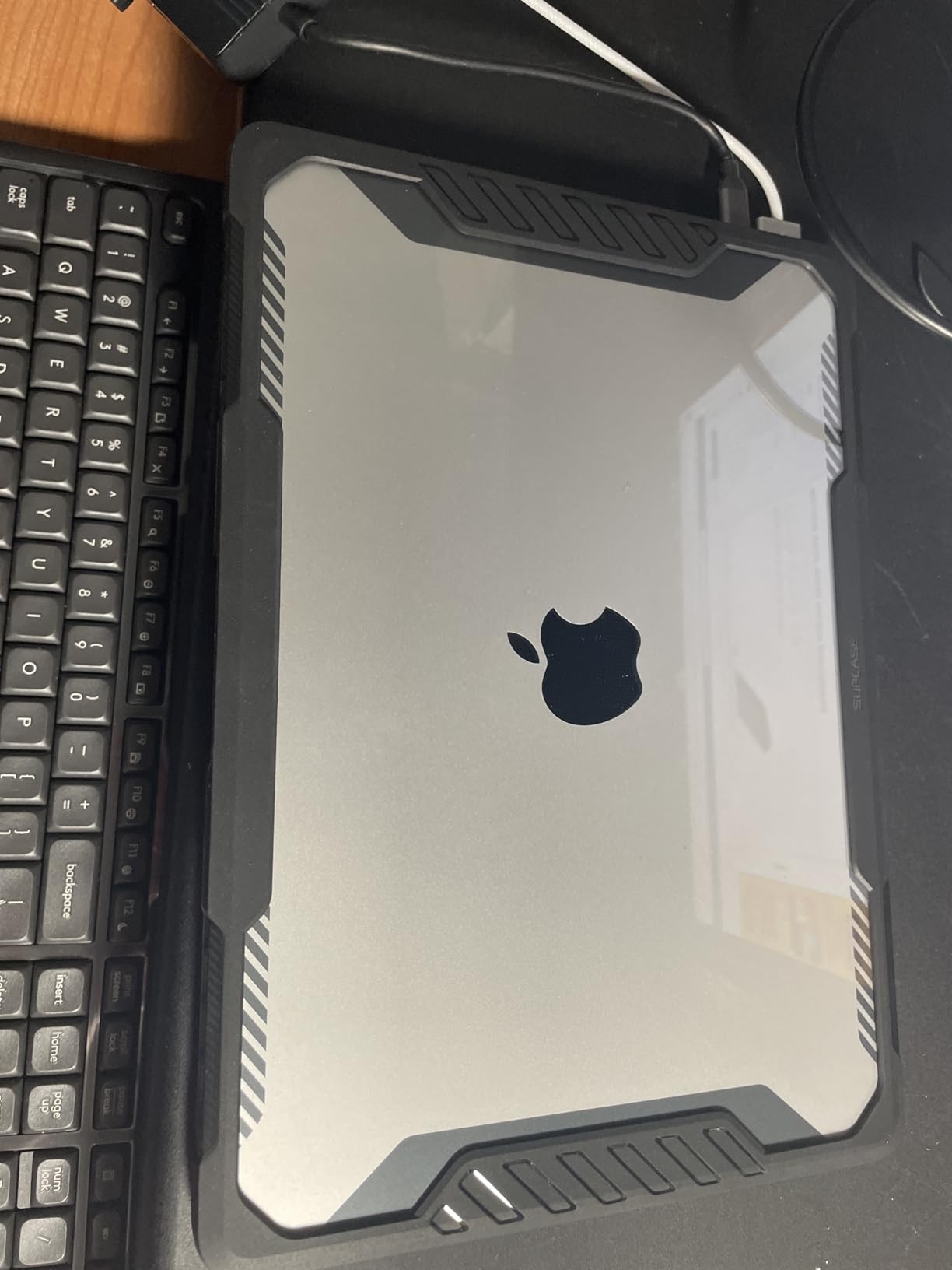 Apple 2025 MacBook Air 13-inch Laptop with M4 chip: Built for Apple Intelligence, 13.6-inch Liquid Retina Display, 16GB Unified Memory, 256GB SSD Storage, 12MP Center Stage Camera, Touch ID; Midnight Customer Review Apple 2025 MacBook Air 13-inch Laptop with M4 chip: Built for Apple Intelligence, 13.6-inch Liquid Retina Display, 16GB Unified Memory, 256GB SSD Storage, 12MP Center Stage Camera, Touch ID; Midnight - Customer Photo 2