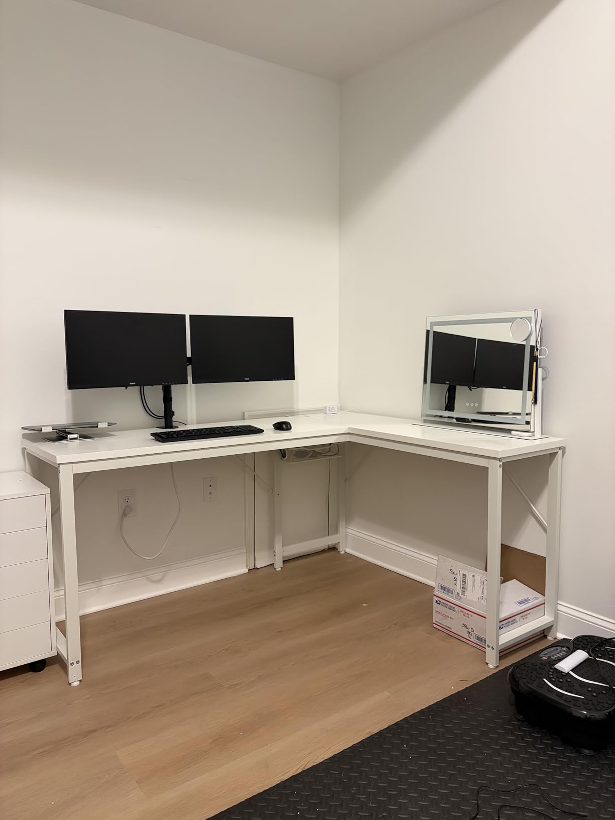 Huuger 63 Inch L Shaped Desk with Power Outlets and USB-C Port, 0.95 Inch Thicker Desktop, Reversible Computer Desk, Larger Office Corner Gaming Desk, Metal Frame, for Home Office, Study, Rustic Brown - Customer Photo 1