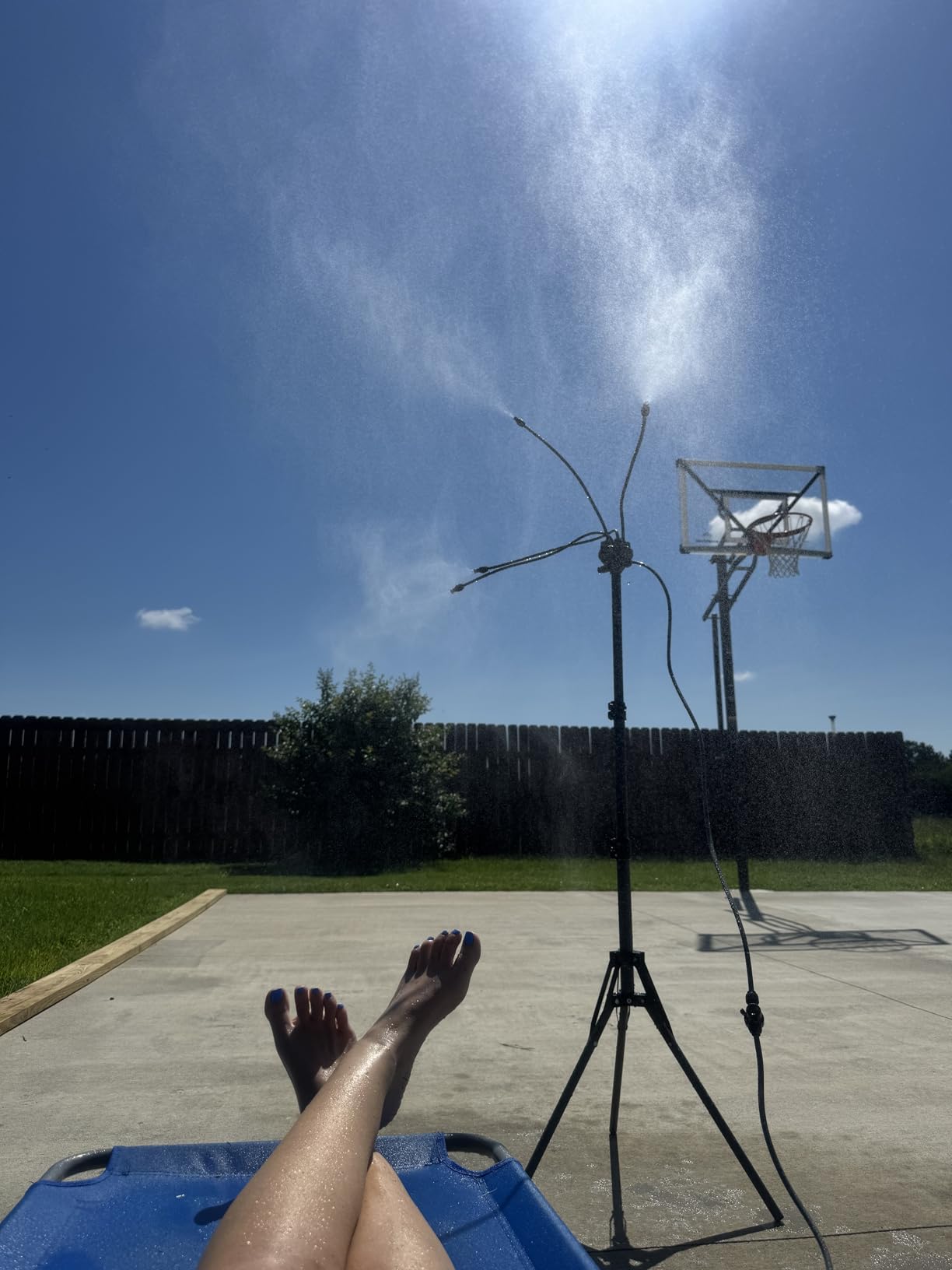 Standing Misters for Outside Patio, Adjustable Height 5.3 FT Stand Misting System for Cooling Outdoor, Portable Water Mister for Mist Playing, Patio Cooling, Backyard, Porch, Sprinkler (Gray) - Customer Photo 1