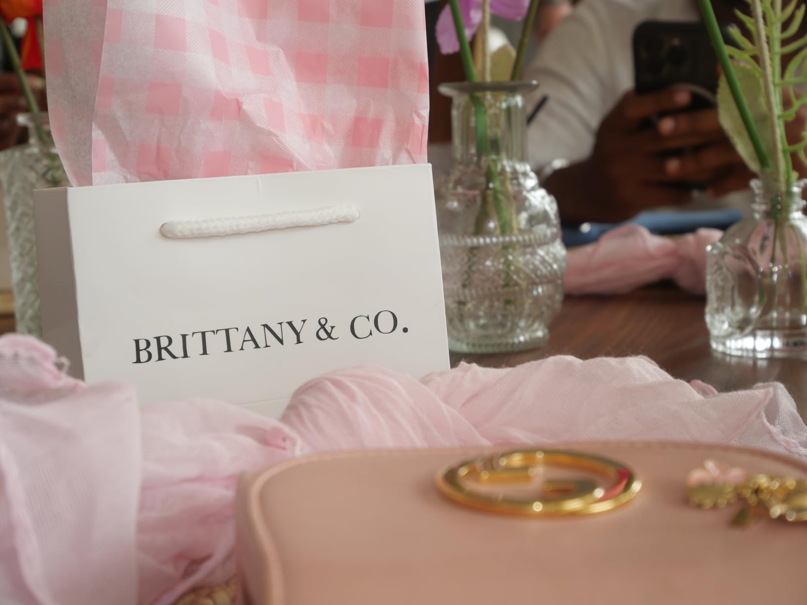 Panasonic Lumix G100D Mirrorless Camera | 12-32mm Lens + Tripod Grip | 4K Vlogging Camera, Lightweight Travel Design, for Content Creators + FilterKit + 64GB Card + Card Reader + Bag + Cleaning Kit - Customer Photo 1