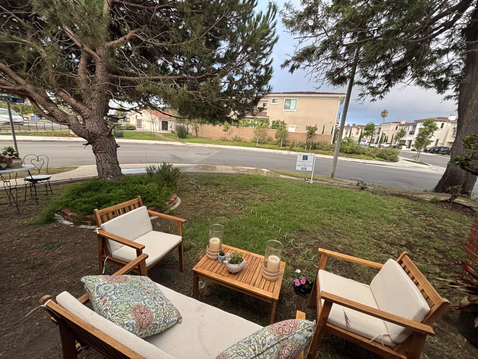 Devoko Patio Furniture 4 Piece Acacia Wood Outdoor Conversation Sofa Set with Table & Cushions Porch Chairs for Garden, Deck, Backyard, Natural - Customer Photo 1