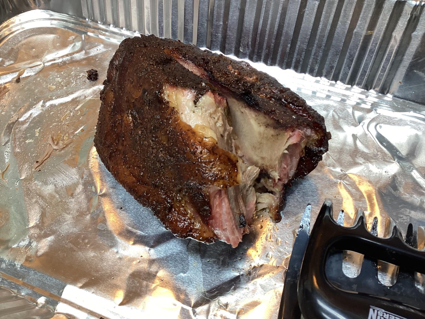 Z GRILLS 8-in-1 Outdoor BBQ Grill with PID 3.0 Controller, Wood Pellet Smoker, Auto Temperature Control, Huge Storage Cabinet Side Shelf with Tool Hooks, 572 sq in Cooking Area for Camping Party - Customer Photo 1