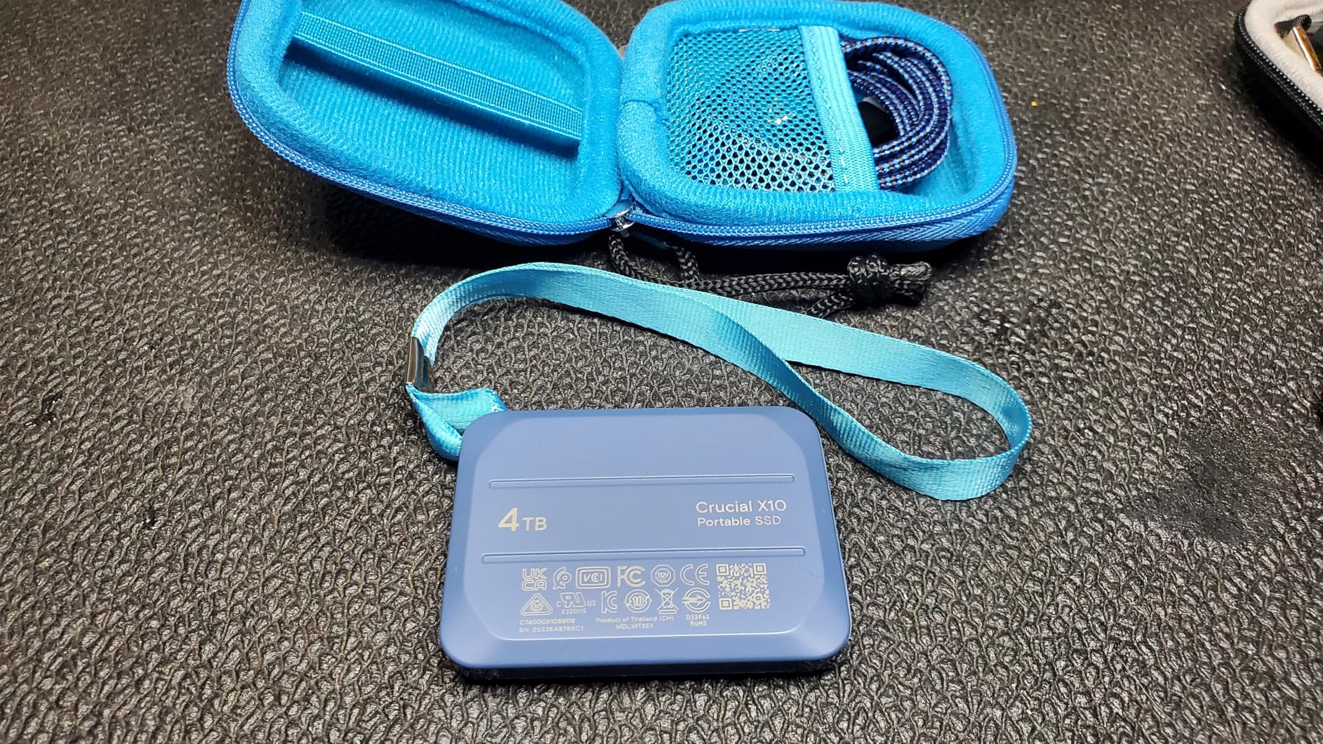 Crucial X10 1TB Portable SSD, Up to 2,100MB/s, USB 3.2 USB-C, External Solid State Drive, Compatible with Windows, Mac & Android, Durable Storage for Games, Photos & Files, Blue - CT1000X10SSD9-02 Customer Review Crucial X10 1TB Portable SSD, Up to 2,100MB/s, USB 3.2 USB-C, External Solid State Drive, Compatible with Windows, Mac & Android, Durable Storage for Games, Photos & Files, Blue - CT1000X10SSD9-02 - Customer Photo 2