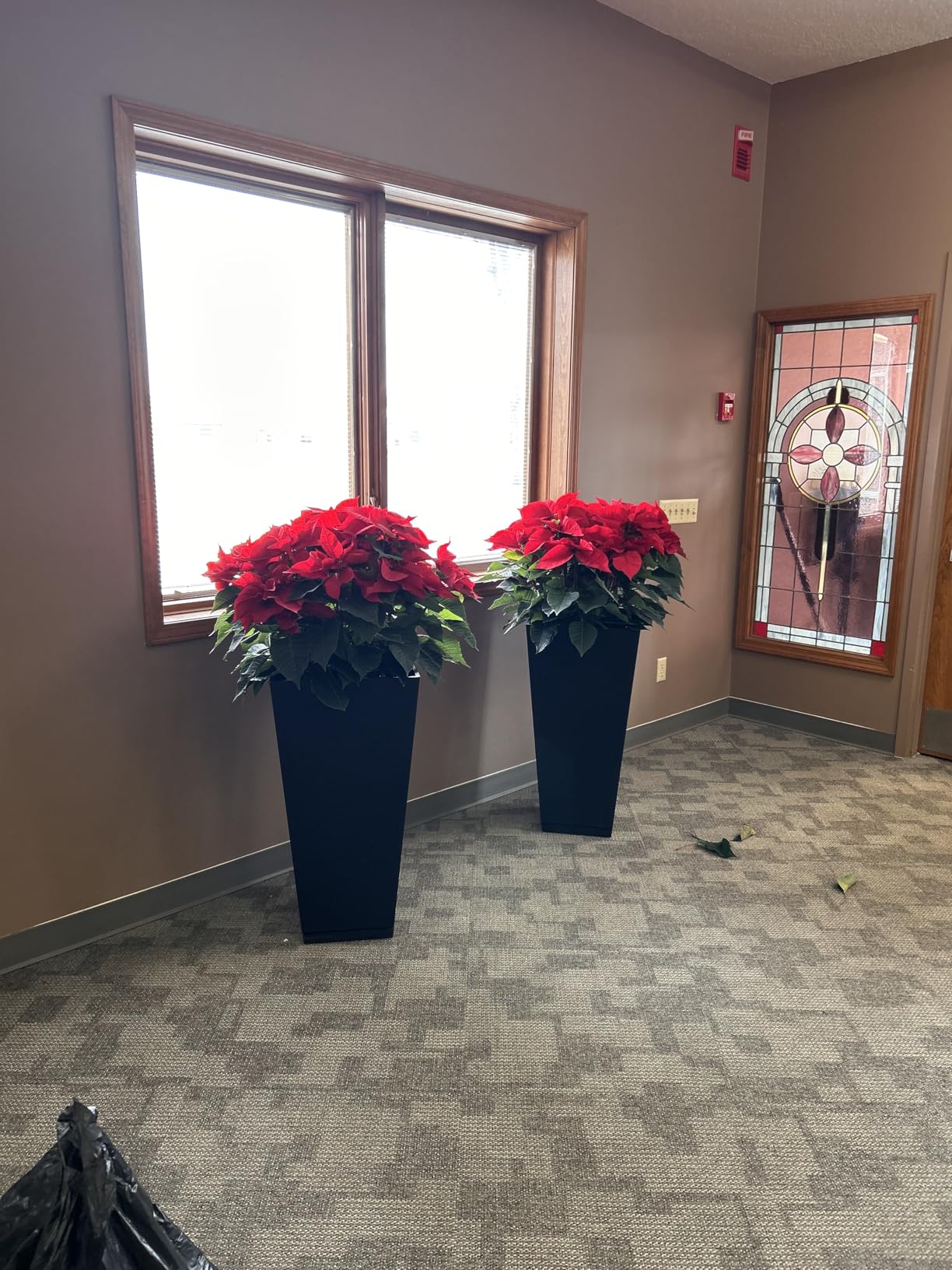 Metal Planter Box, No Installation Galvanized Steel Folding Rectangular Planter with Drainage Holes, 35.5 Metal Planter Box, No Installation Galvanized Steel Folding Rectangular Planter with Drainage Holes, 35.5